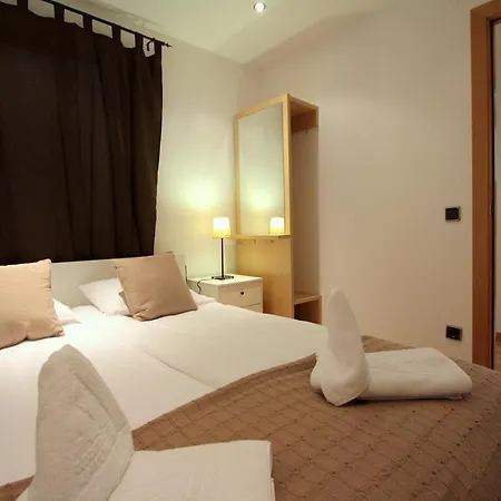 Aparthotel Be Mate Paseo De Gracia Barcellona
