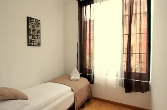 Aparthotel Be Mate Paseo De Gracia Barcelona